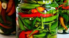Acı Biber Turşusu