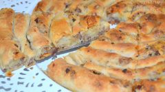 Kıymalı El Açma Börek