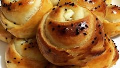 Mayalı Gül Poğaca