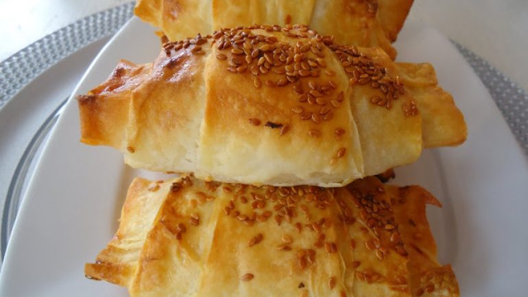 Pırasalı Kruvasan Börek