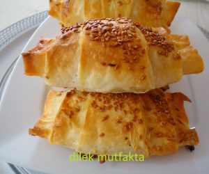 Pırasalı Kruvasan Börek