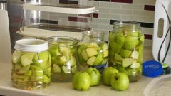 Ev Yapımı Doğal Elma Sirkesi