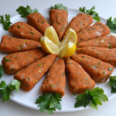 Mercimek Köftesi