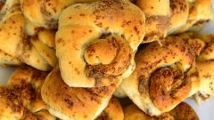 Tahinli Haşhaşlı Düğüm Poğaça