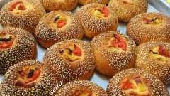 Pizza Tadında Simit Poğaça