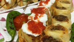 Yufkalı Şiş Köfte