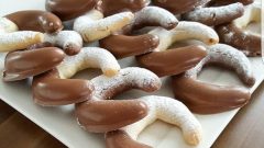 İki Renkli Çikolatalı Kurabiye