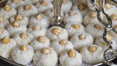 Lokum Tadında İrmikli Toplar