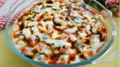 Sebzeli Erişte Salatası