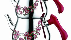 Çaydanlığınız Eskisi Gibi Parlamıyor mu ? Bu yöntemle göz alıcı olacak