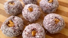 Kakaolu İrmik Topları