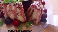 Krem Şantili Bisküvili İrmik Tatlısı