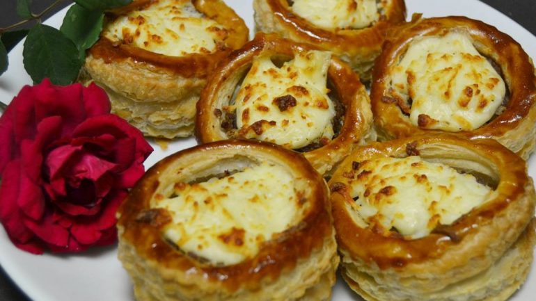 Beşamel Soslu Kıymalı Volovan
