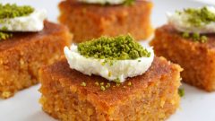 Karamel Şerbetli Revani