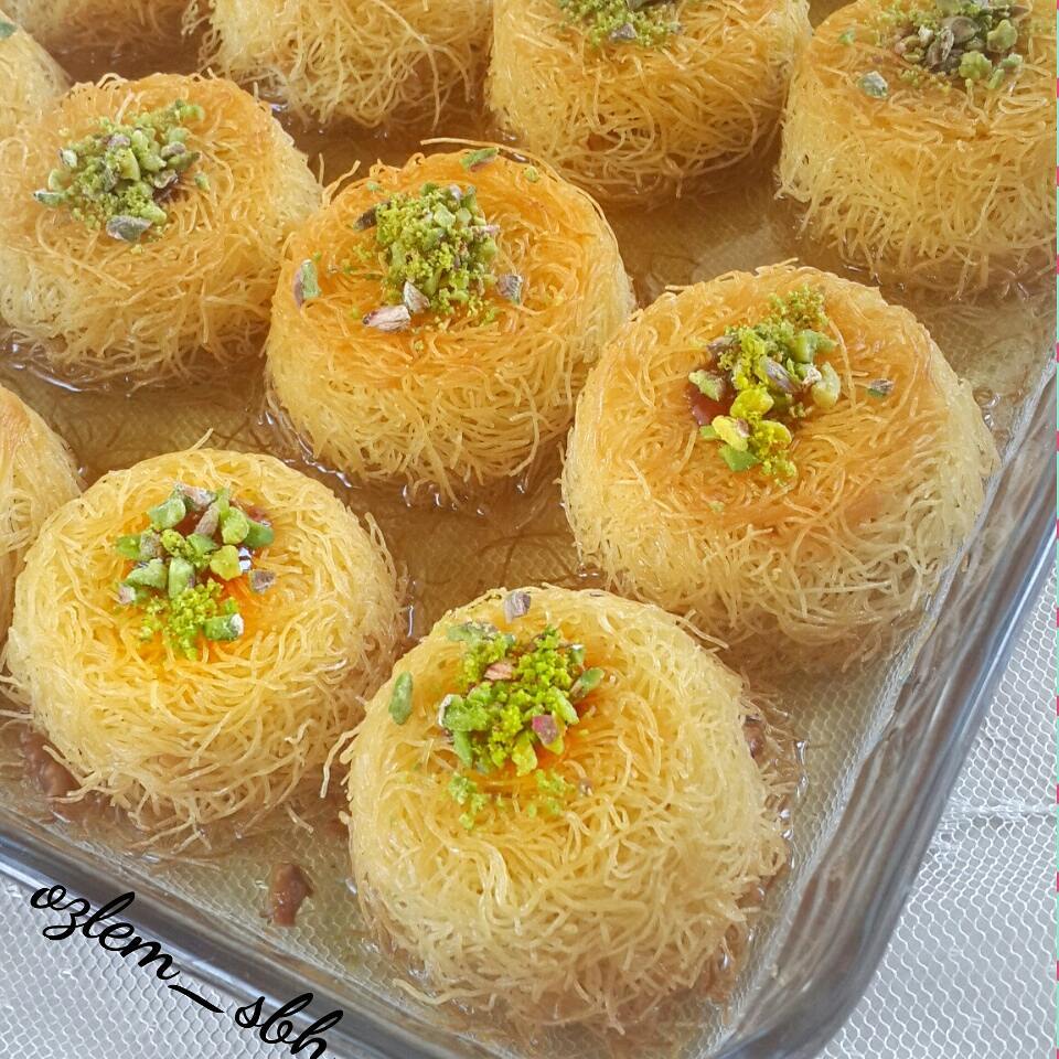 Kadayif Tatlisi