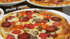 Ev Yapımı Pizza