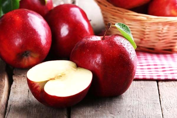 Kanseri önleyen kırmızı pancar havuç elma suyu