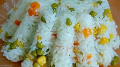 Garnitürlü Pirinç Pilavı