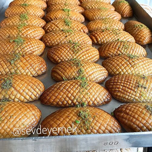 Kalburabastı Tatlısı