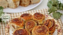 Haşhaşlı Tahinli Kolay Çörek