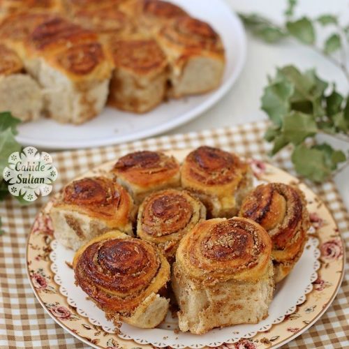 Haşhaşlı Tahinli Kolay Çörek