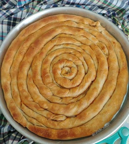 Patatesli El Açması Börek