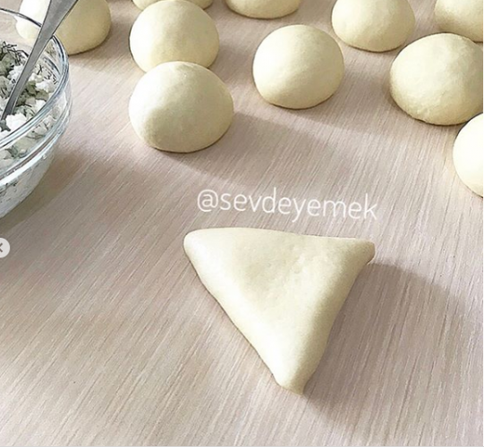 Peynirli Poğaça