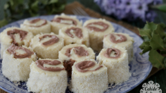 Pratik Muhallebi Sarması