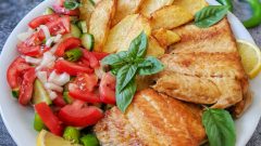 Tavada Somon Balığı Kızartması