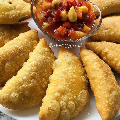 Kolombiya Usulü Mısır Unundan Börek