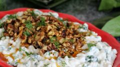 Ispanaklı Cevizli Buğday Salatası