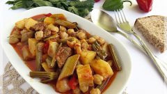 Nohutlu Etli Kereviz Sapı Yemeği