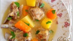 Terbiyeli Kemikli Et Haşlama