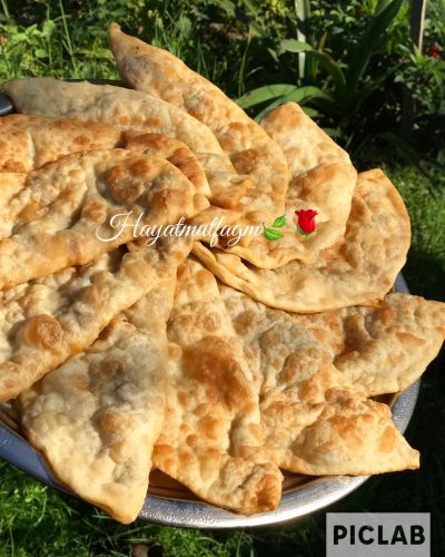 Kıymalı İçli Börek