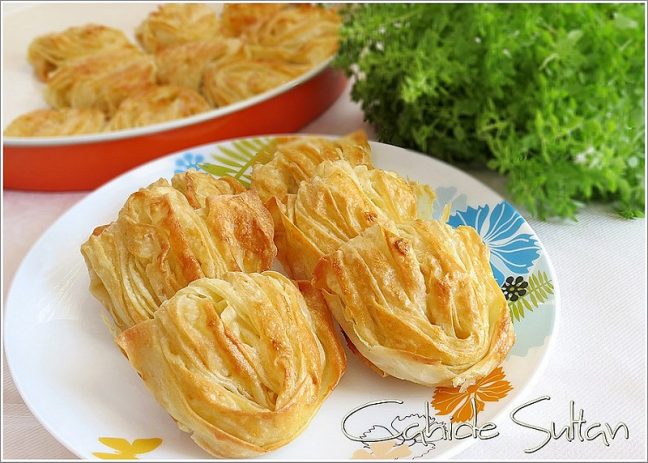 Büzgülü Duvak Börek