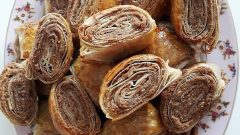 Haşhaşlı Rulo Börek