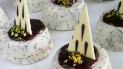 Puantiyeli Muhallebi