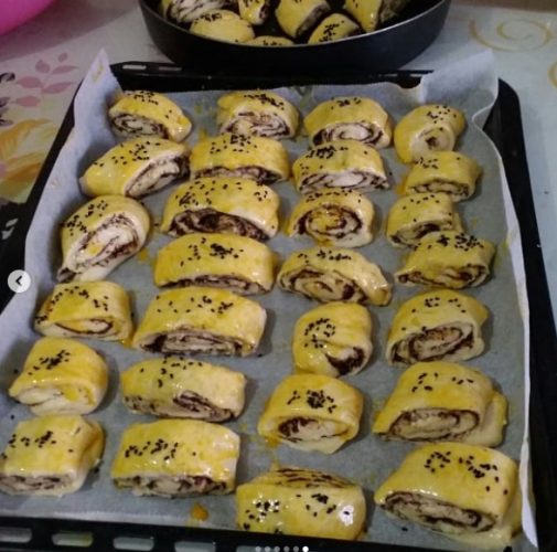 Açma Tadında Zeytin Ezmeli Çörek