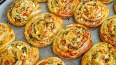 Peynirli Rulo Poğaça