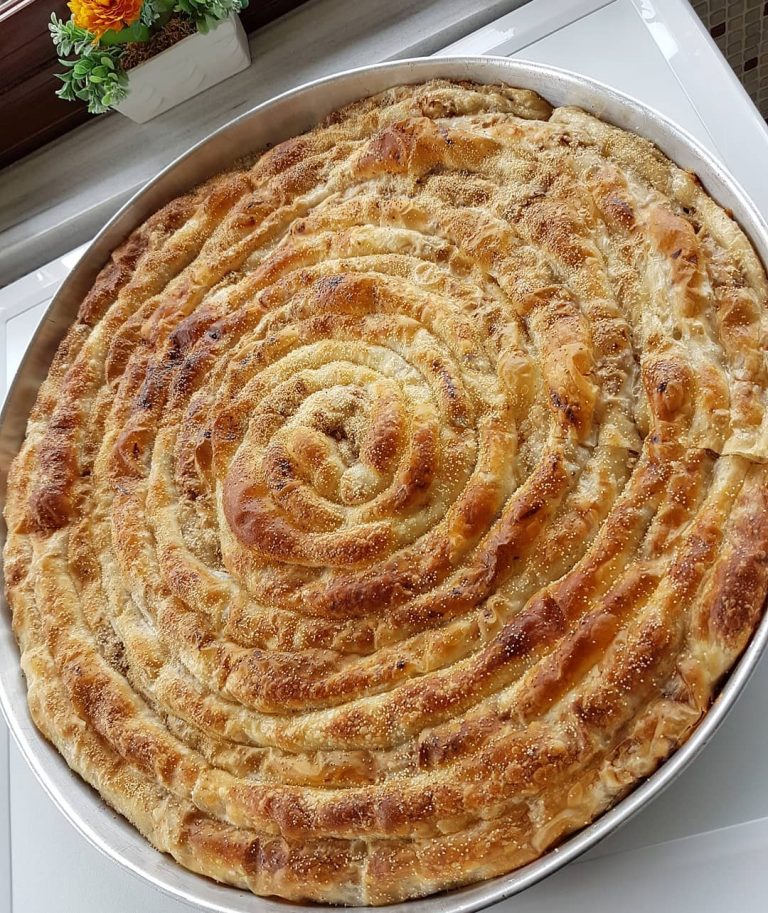 Açma Börek Nefis Tarifler