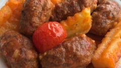 Fırında Köfte Patates